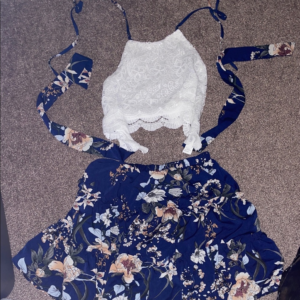 Floral Blue and White Two-Piece Set